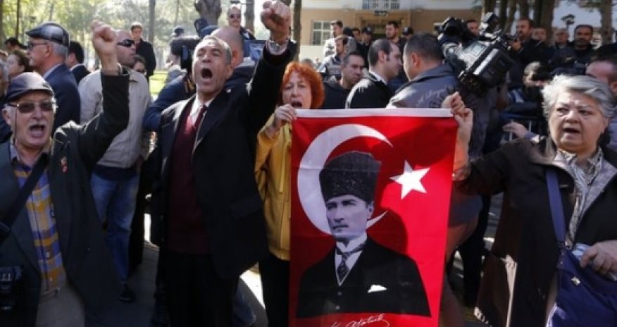 Turkish military demands retrial of coup plot