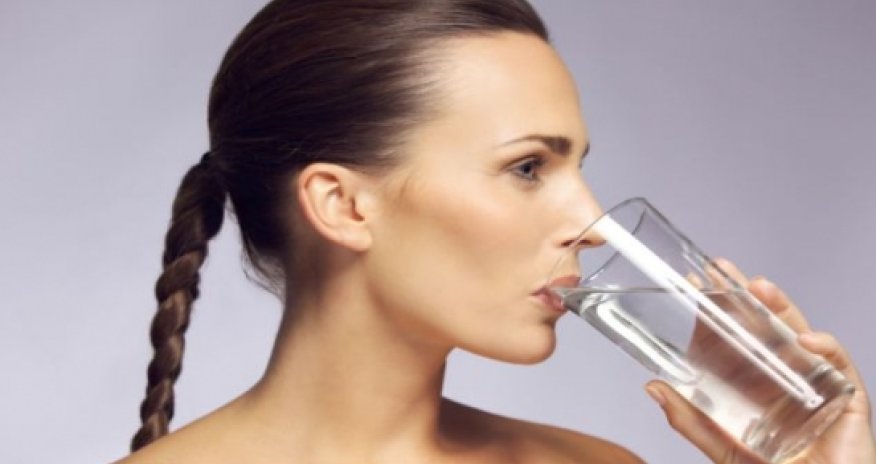 Giving up alcohol for a month makes you thinner