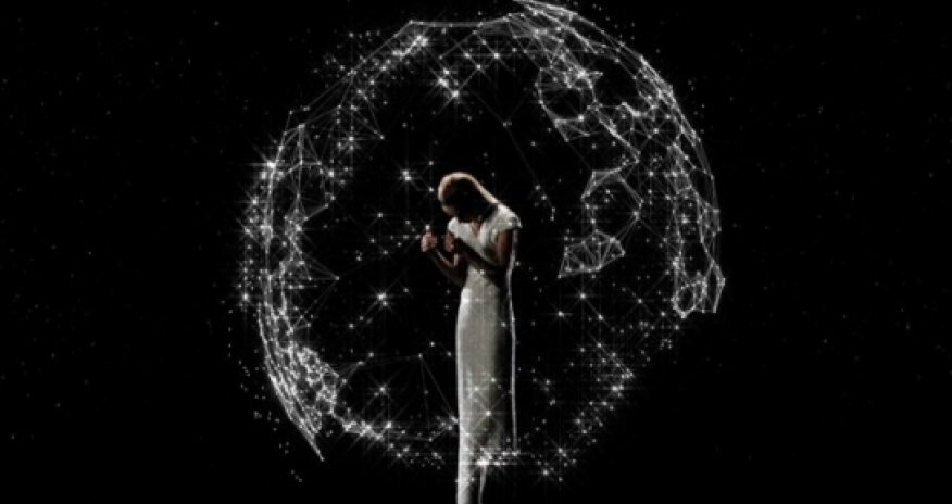 The technology bringing Sinatra, Tupac back to life