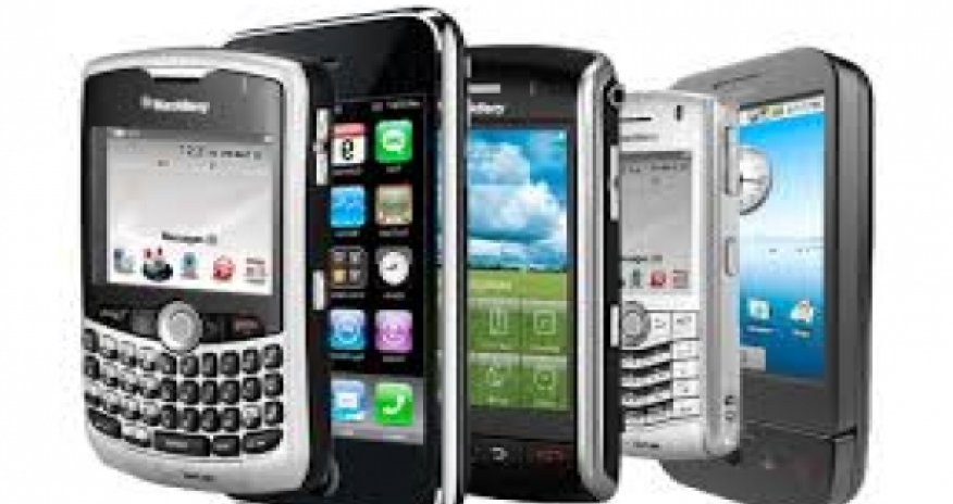 Smartphones banned inside Azeri parliament building