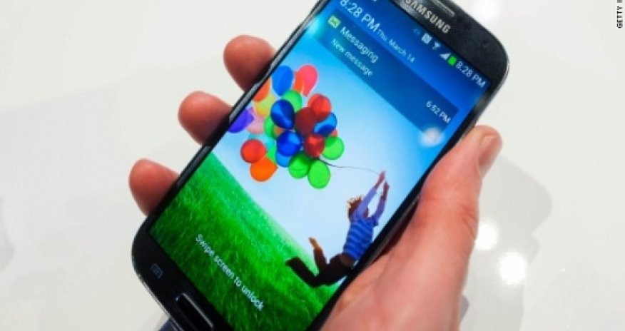 Samsung Galaxy S5 out by April, may scan your eyes