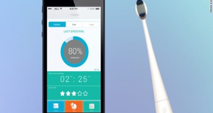Smart toothbrush grades your brushing habits