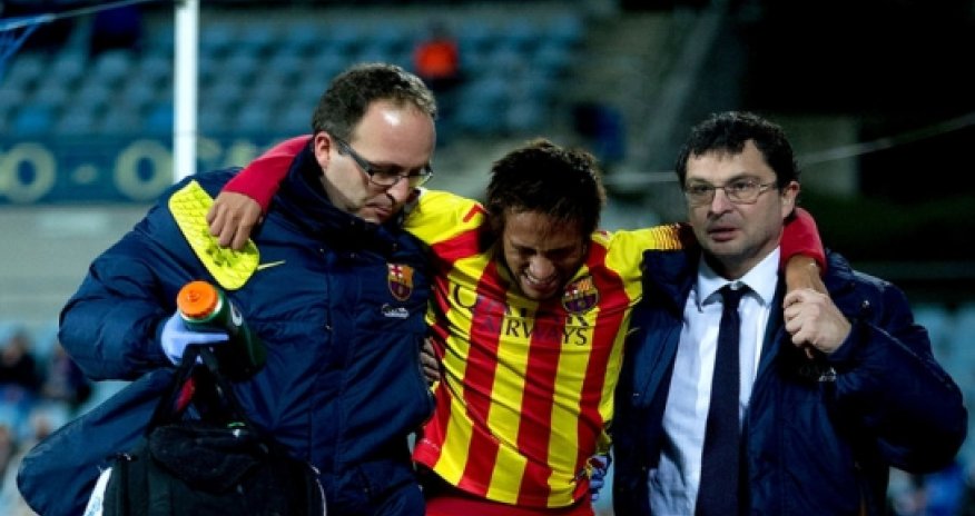 Neymar injury: Barcelona star has sprained ankle tendon