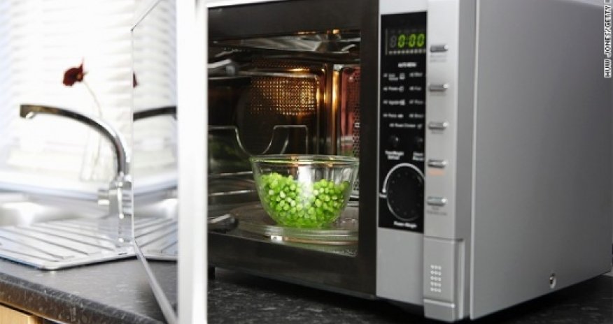 Does microwaving food remove its nutritional value?