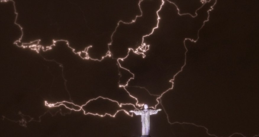 Well... he is Jesus! - PHOTO