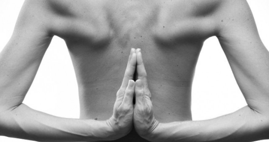 The naked yoga focuses on feeling comfortable in your own skin