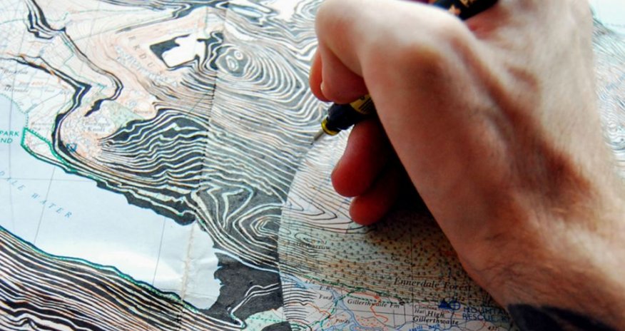 Artist turns maps into extraordinary portraits - PHOTO