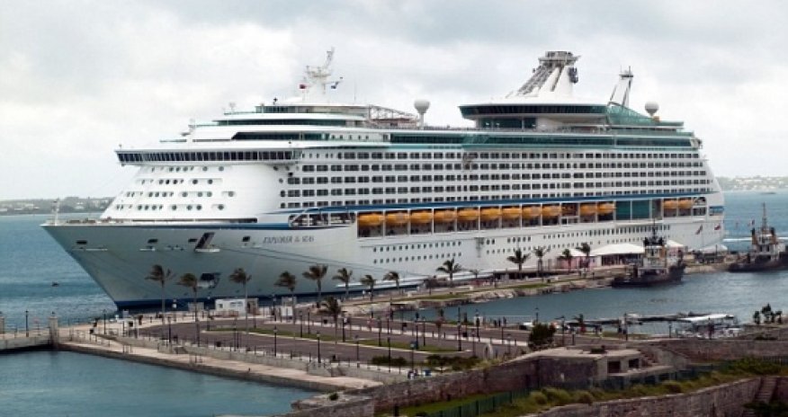 More than 300 Royal Caribbean passengers fall victim to stomach bug