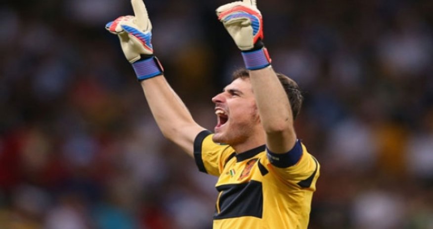 Iker Casillas breaks Real Madrid cleansheets record