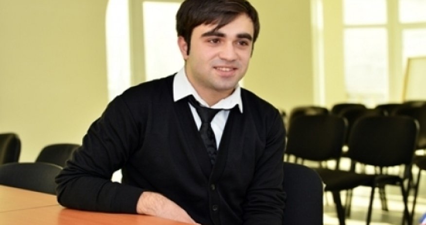 Entrepreneur: Society Should Accept Young