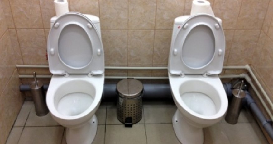 The curious case of the Sochi double toilets