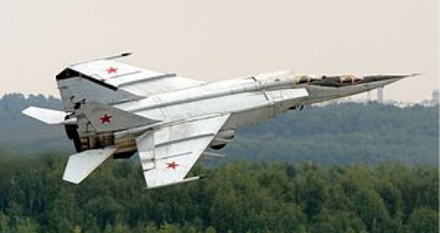Azerbaijan to upgrade its MiG-25 fleet