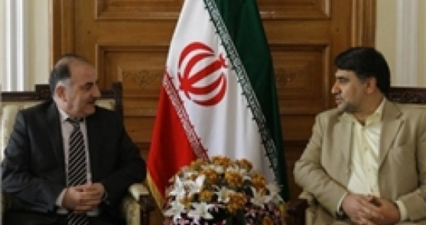 Azeri ambassador in Tehran meets senior Iranian MP