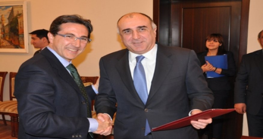 Azeri foreign minister, Spanish MPs discuss ties