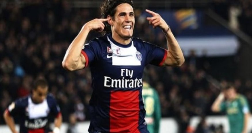 Paper Round: United and Chelsea to battle for Cavani
