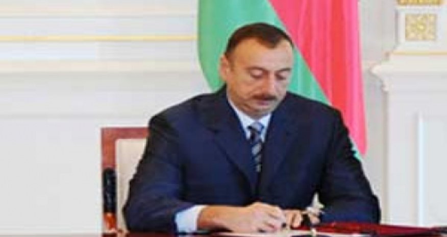 President Aliyev slams opposition groups