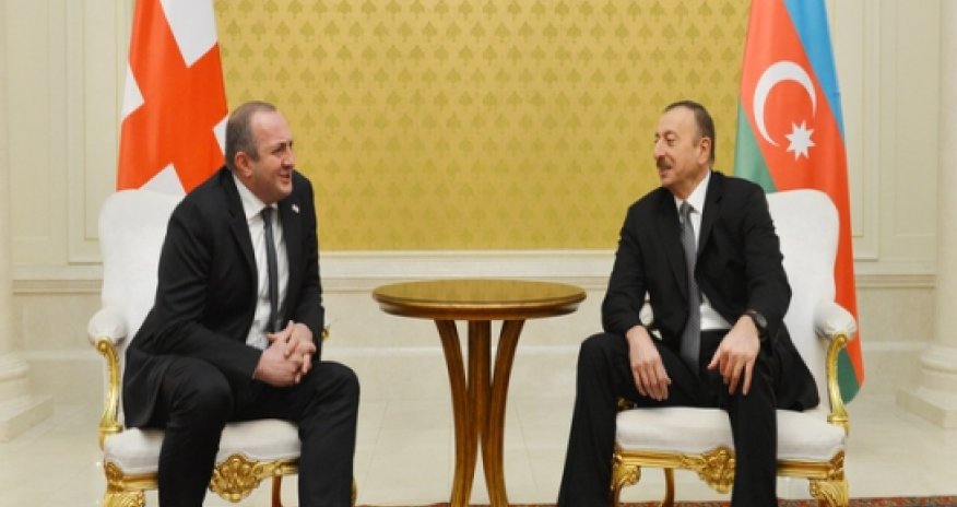 Georgian president meets Azeri counterpart in Baku