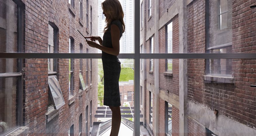 Stock Photos That Hope To Change The Way We Look At Women - PHOTO