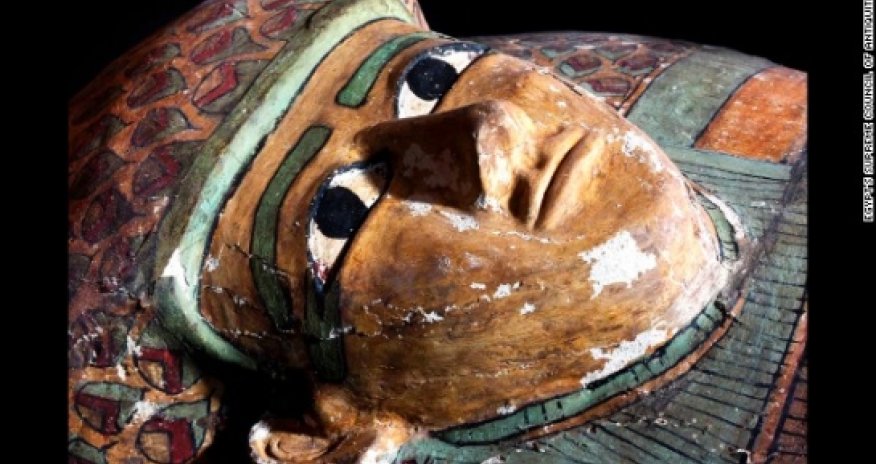 Egypt dig unearths 3,600-year-old mummy