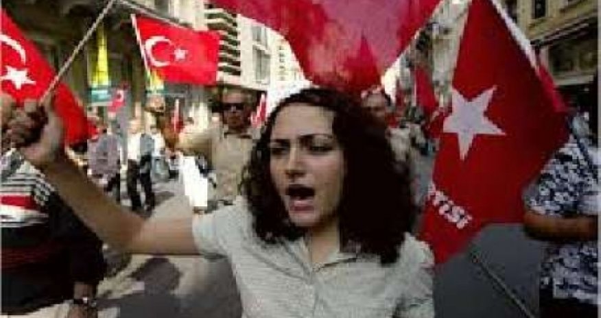 Youth in Turkey starts a new wave of protests