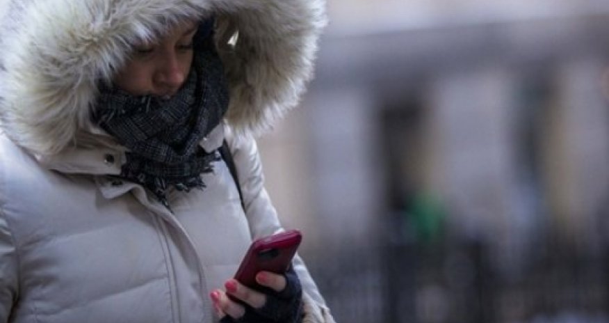 Cyber-thieves 'grab video of victims' to steal bank cash