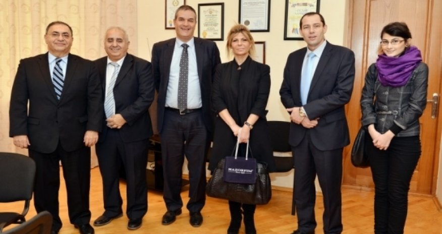 Asim Mollazade meets Israeli ambassador to Azerbaijan