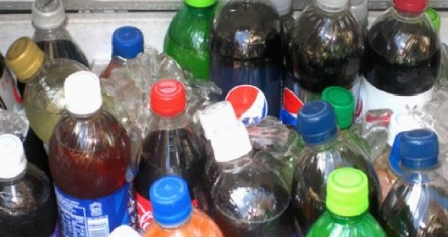 Scientists query health risk of food package chemicals