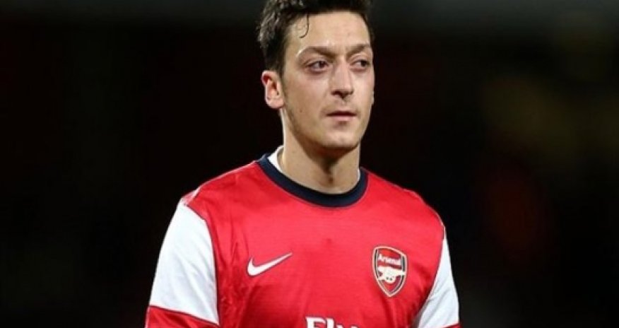 Ozil looks 'tired', says Usmanov