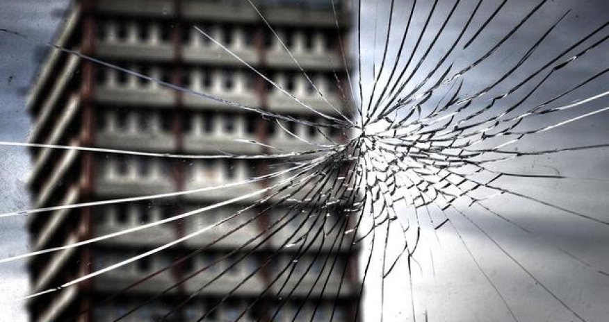 Is modern architecture vandalism? - PHOTO