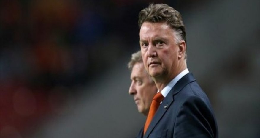 Van Gaal drops fresh Spurs hint