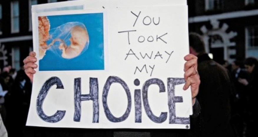 What is the effect of pro-life pregnancy advice centres?