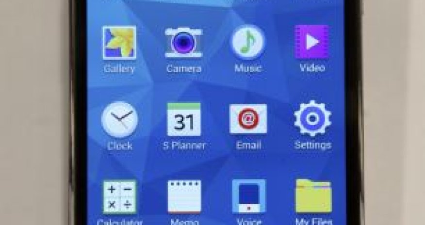 Samsung unveils its slick new waterproof Galaxy S5 - PHOTO+VIDEO