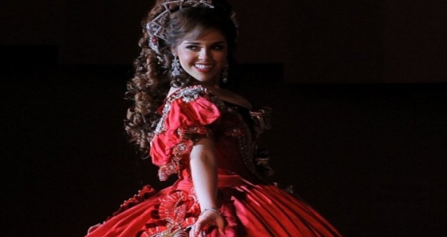 Inside the bizarre debutante world of 'Las Marthas' - PHOTO+VIDEO