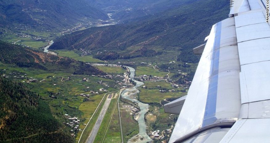 World's most scenic airport approaches? - PHOTO