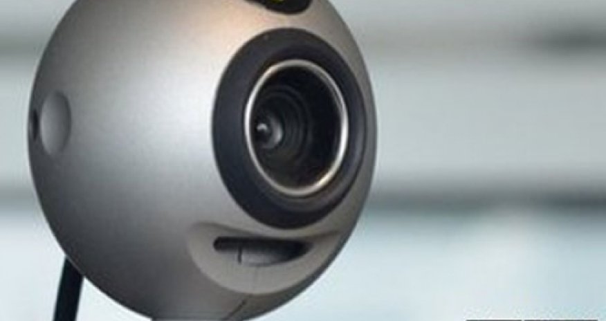 UK spies "intercepted webcam images of Yahoo users"