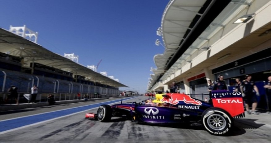 Bernie and 'Bling King' Briatore to take Formula One to Azerbaijan