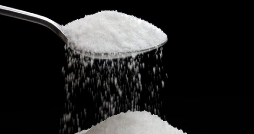 WHO: Daily sugar intake 'should be halved'