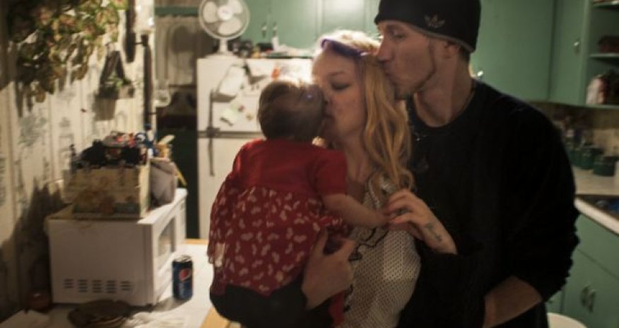 Tiffani's father won a $27m Powerball jackpot when she was 11 - PHOTO