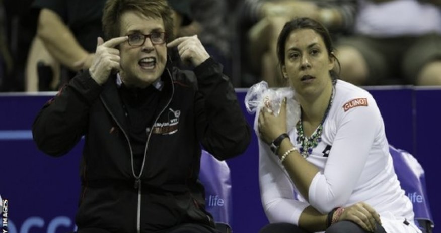 Billie Jean King: Nobody ever asks us women to coach