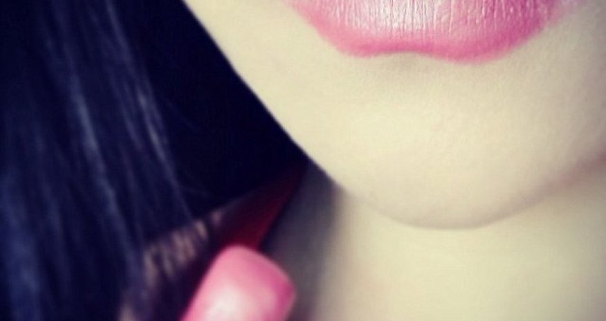 Woman appears to post her suicide on Instagram - PHOTO