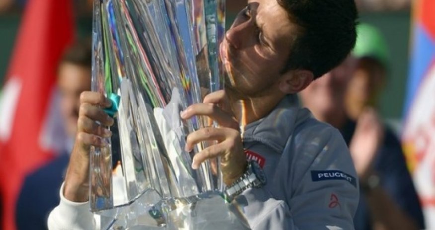 Novak Djokovic beats Roger Federer in final