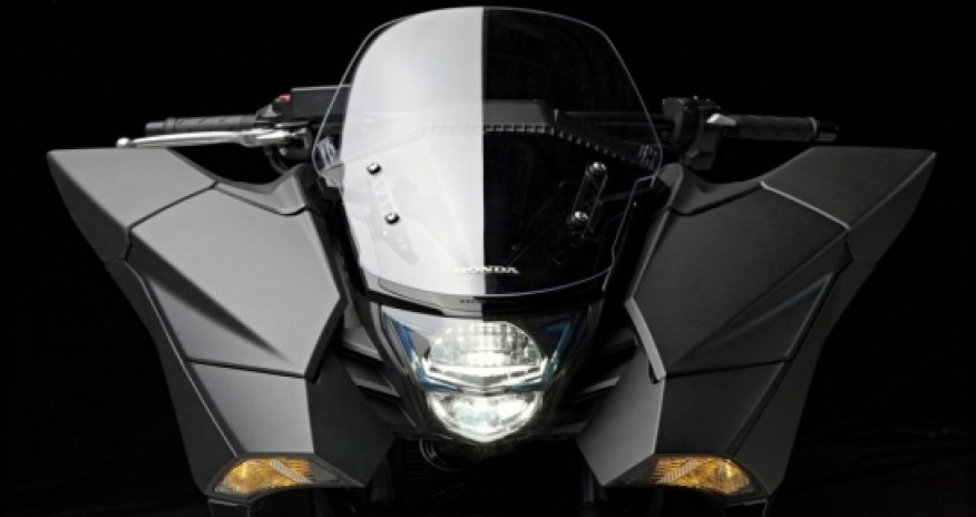 Honda rolling out futuristic new two-wheeler - PHOTO