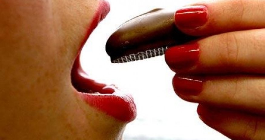 Chocolate could PREVENT obesity