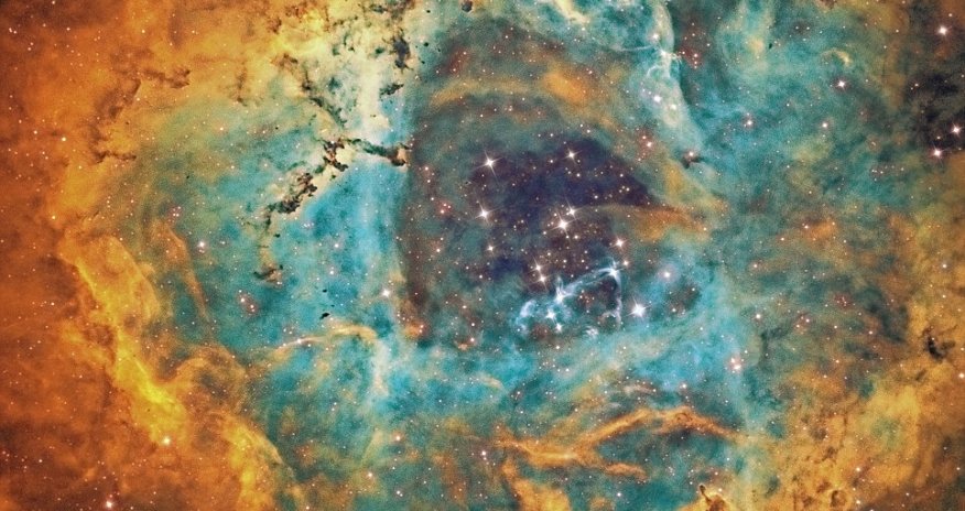 Astronomer takes jaw-dropping photos of galaxies from his garden - PHOTO