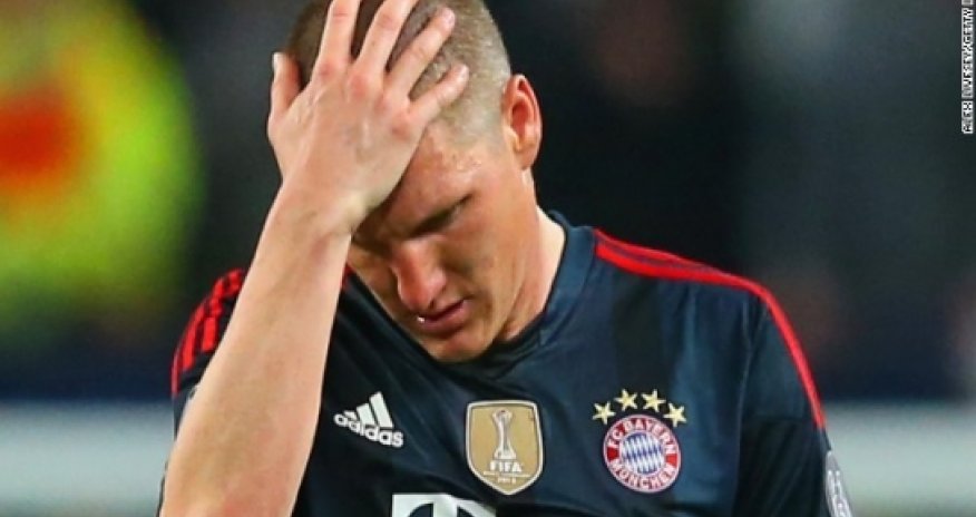 Bayern Munich ban two British tabloids