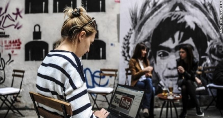 Turkish court lifts total YouTube ban