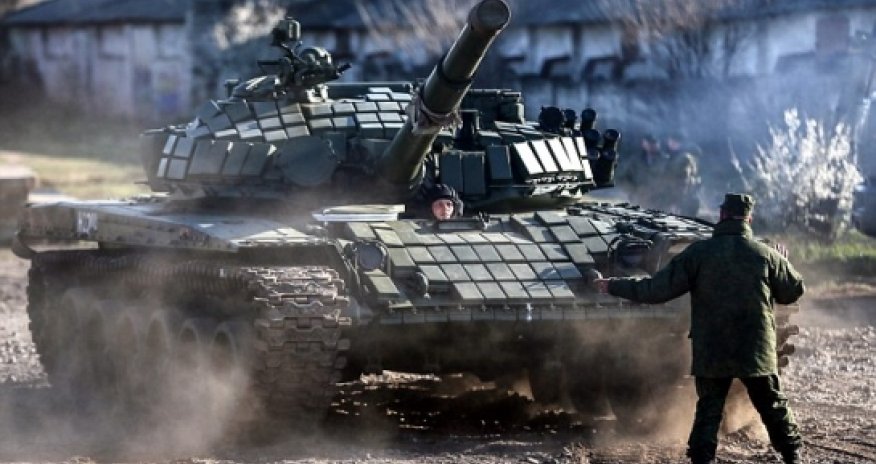 Russia signals more arms deals with Azerbaijan