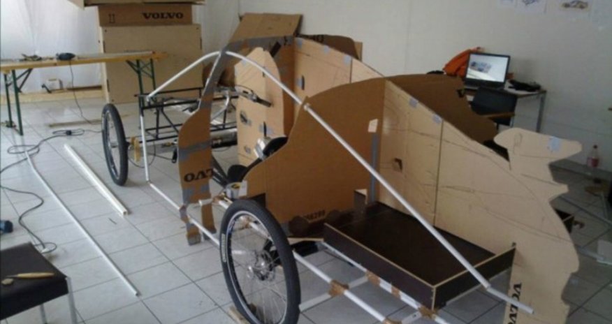 Porsche is actually built of CARDBOARD - PHOTO