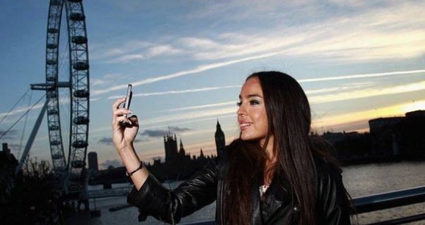 Azerbaijan's first lady shares new family pictures - PHOTO