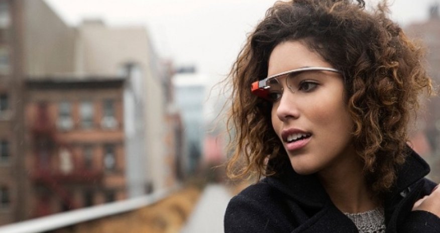 Google Glass targeted as symbol by anti-tech crowd